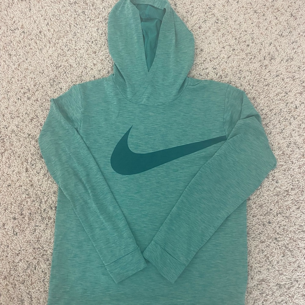 Nike pullover, youth XL